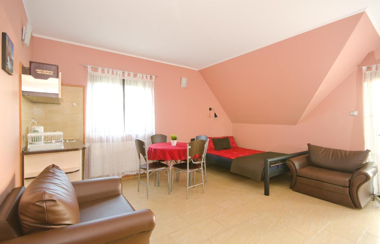 Pod Strzecha Hotel Darlowo Exterior photo